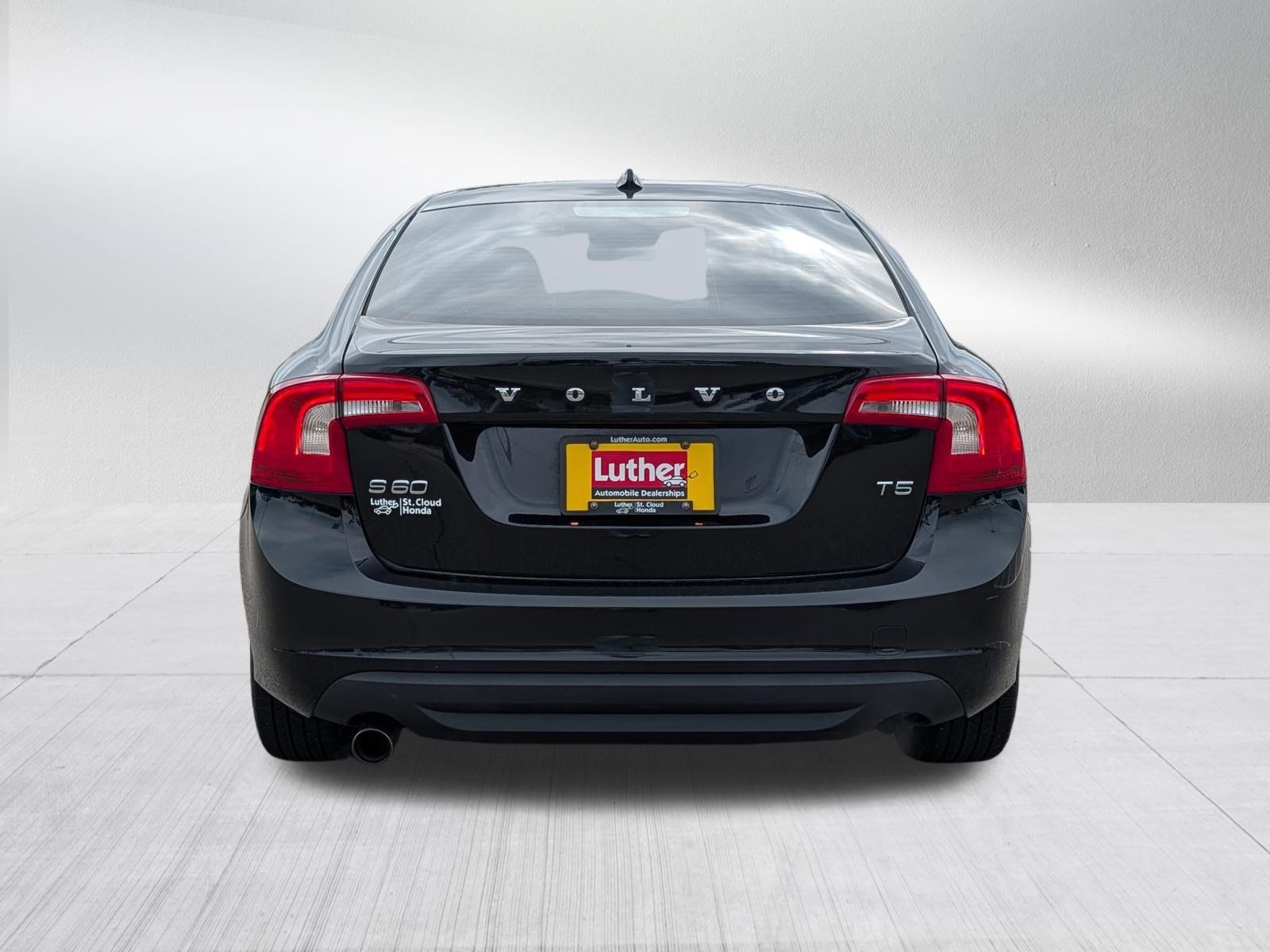 Used 2012 Volvo S60 T5 w/ Climate Pkg FWD image 6