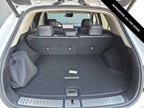 Used 2026 Genesis Electrified GV70 image 31
