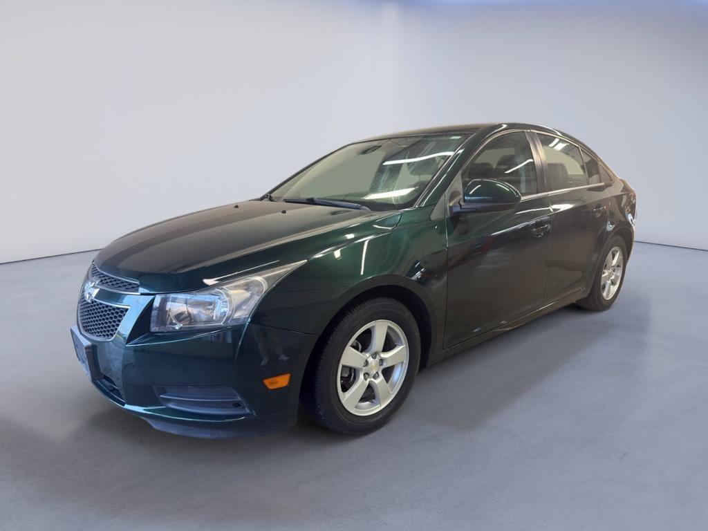 Used 2014 Chevrolet Cruze LT FWD image 3