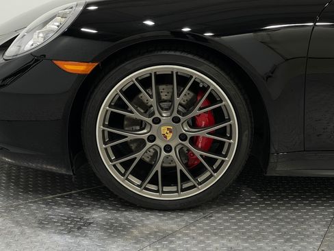 Used 2017 Porsche 911 Carrera 4S AWD/4WD image 34