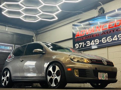 Used 2011 Volkswagen GTI Autobahn FWD image 1