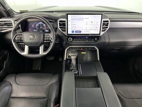 Used 2022 Toyota Tundra Platinum image 13
