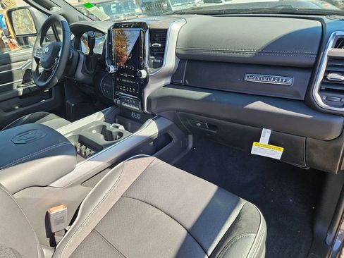 New 2026 RAM 2500 Laramie w/ Night Edition AWD/4WD image 17