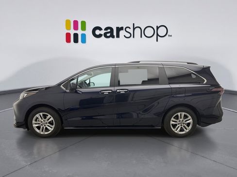 Used 2025 Toyota Sienna XLE AWD/4WD image 2
