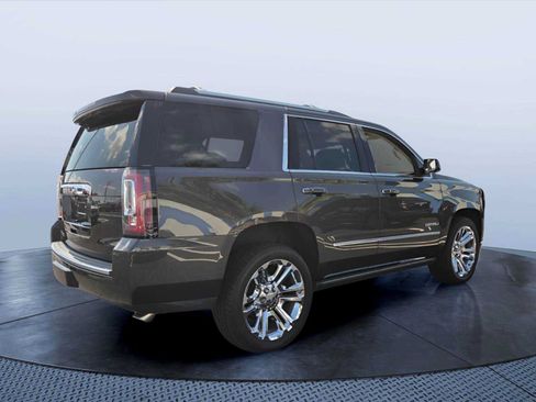 Used 2018 GMC Yukon Denali w/ Open Road Package AWD/4WD image 6