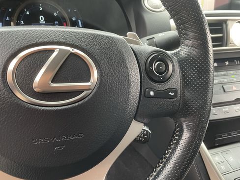 Used 2016 Lexus IS 300 AWD image 25