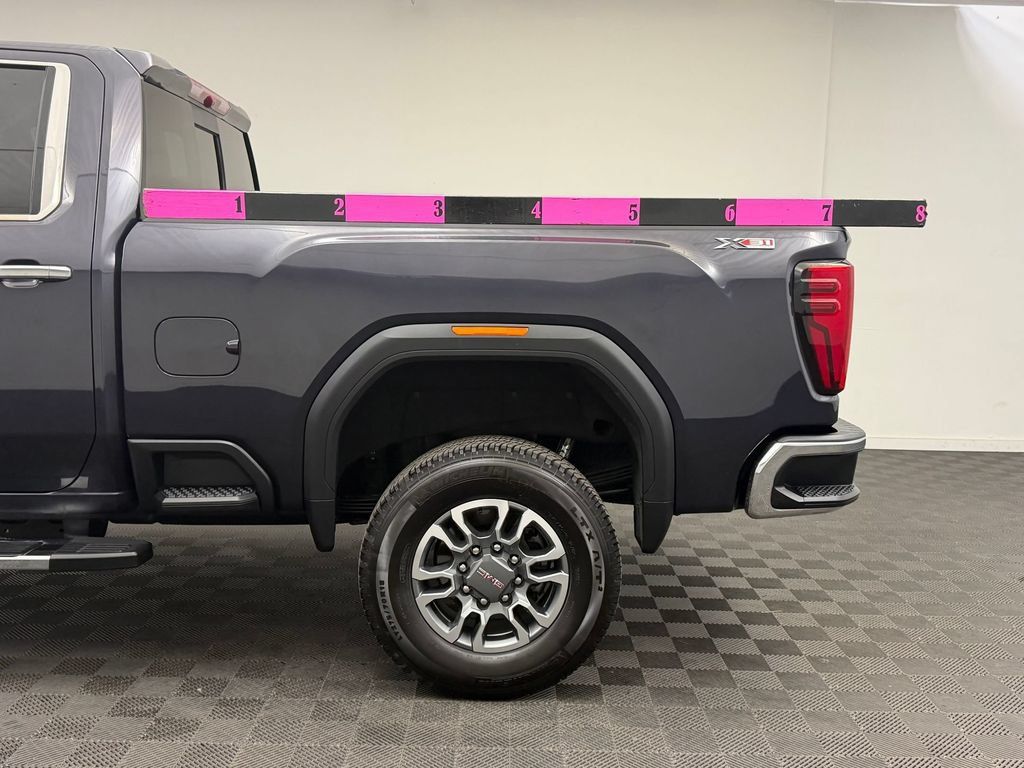 Used 2024 GMC Sierra 2500 SLT w/ SLT Premium Package AWD/4WD image 26