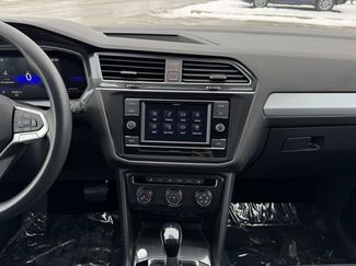 Used 2022 Volkswagen Tiguan S video 2