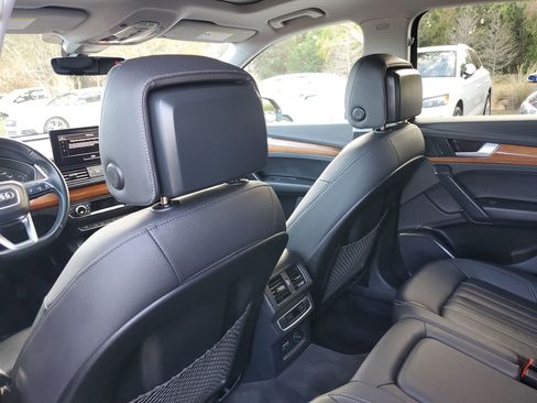 Certified 2023 Audi Q5 2.0T Premium w/ Convenience Package image 14