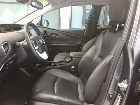 Certified 2019 Toyota Prius Prime Advanced image 12