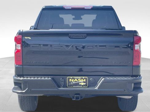 Used 2023 Chevrolet Silverado 1500 Custom w/ LPO, Dark Essentials Package AWD/4WD image 4