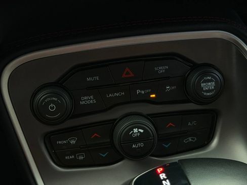 Used 2022 Dodge Challenger R/T Scat Pack w/ Plus Package RWD image 10