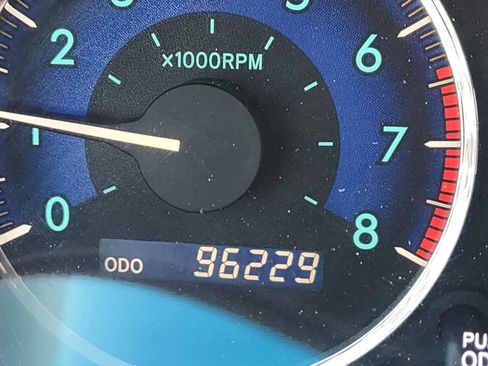 Used 2008 Toyota Sienna XLE image 11