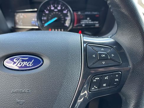 Used 2018 Ford Explorer Limited AWD/4WD image 16