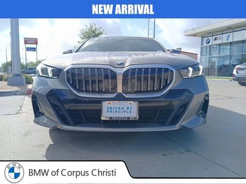Used 2024 BMW 530i w/ M Sport Package image 2
