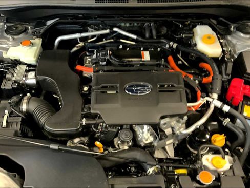 Certified 2025 Subaru Forester Limited image 30