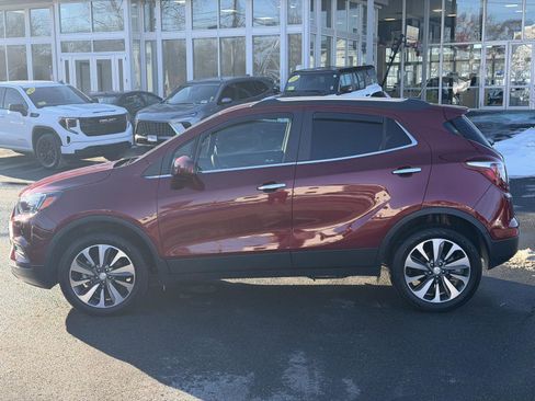 Used 2022 Buick Encore Preferred w/ Safety Package image 4