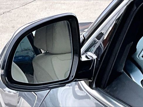 Used 2018 BMW X5 xDrive40e image 13