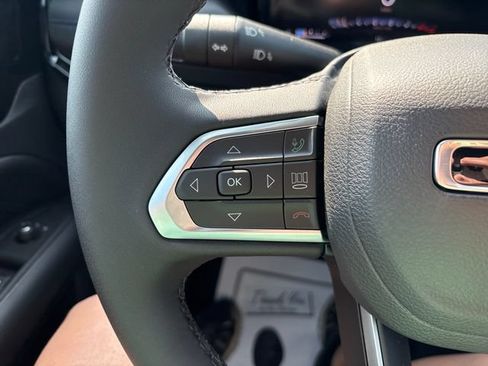 New 2026 Jeep Compass Limited w/ Sun, Sound & Navigation Group AWD/4WD image 11