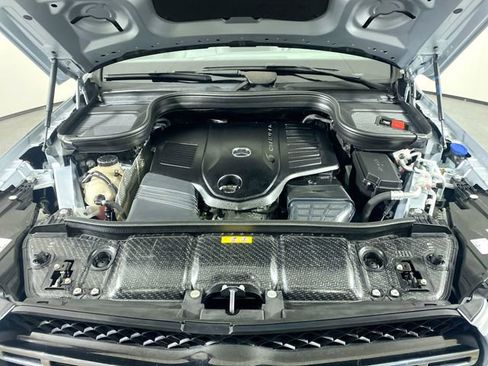 Used 2023 Mercedes-Benz GLS 450 4MATIC image 27