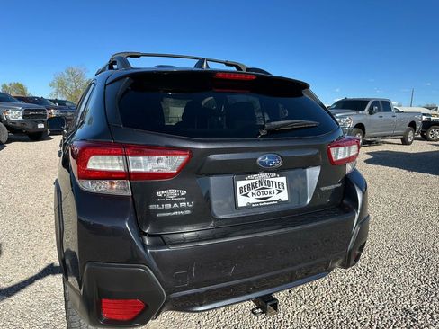Used 2019 Subaru Crosstrek 2.0i Premium image 9