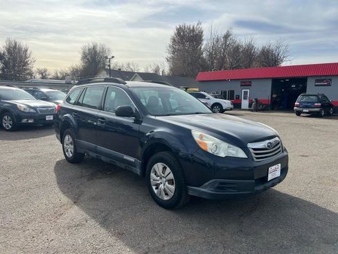 Used 2012 Subaru Outback 2.5i image 4