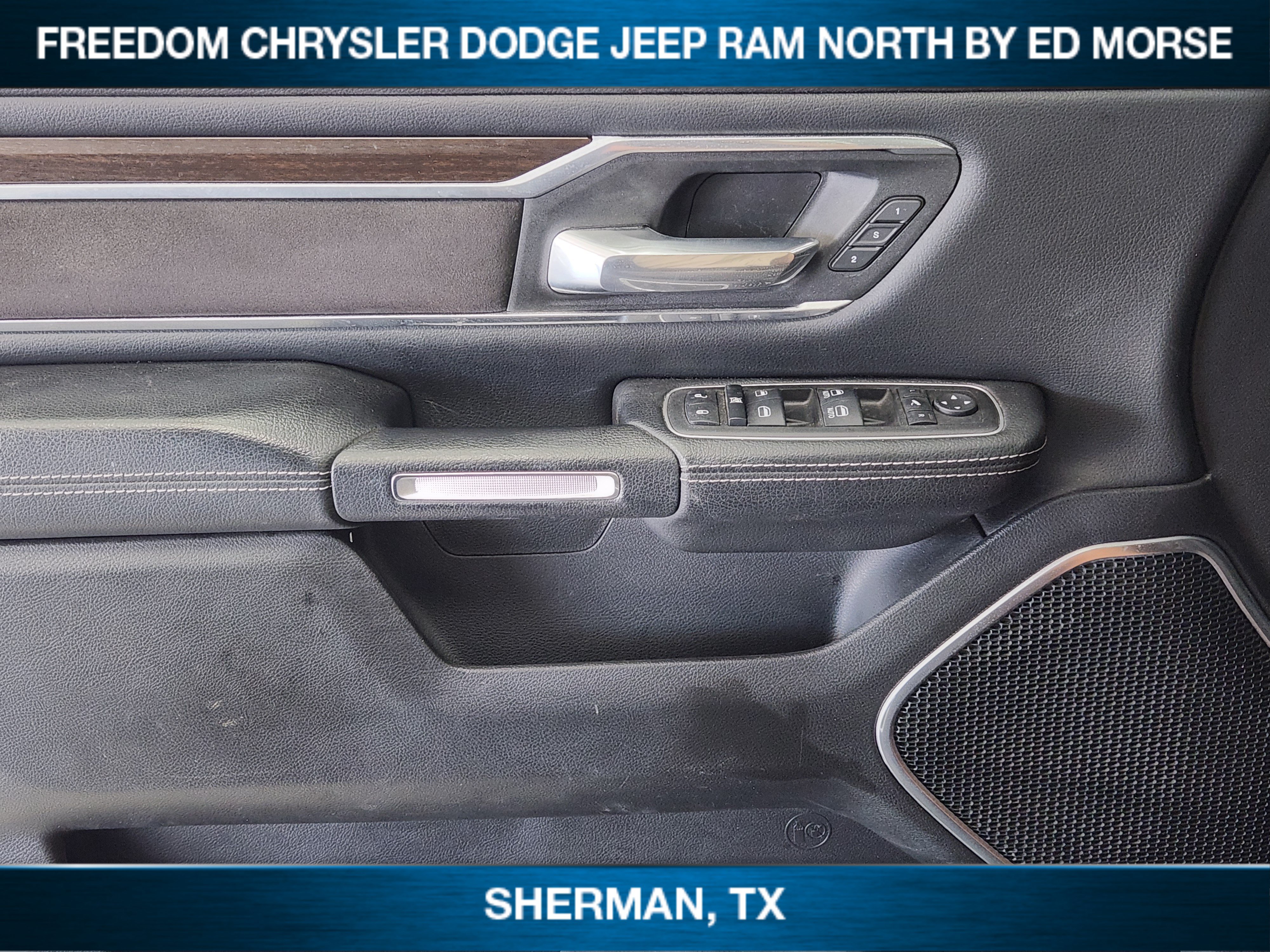 Used 2022 RAM 1500 Laramie AWD/4WD image 16