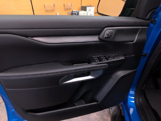 New 2026 Ford Ranger Lariat w/ Black Appearance Package AWD/4WD image 12