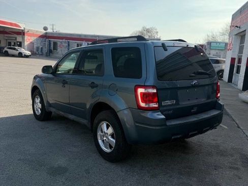 Used 2011 Ford Escape XLT w/ 201A Rapid Spec Order Code image 4