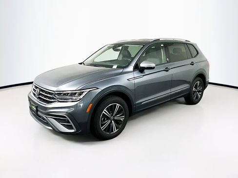 Used 2024 Volkswagen Tiguan Wolfsburg Edition image 3