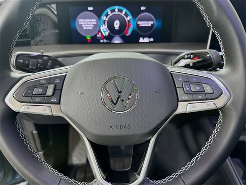 New 2026 Volkswagen Tiguan SE AWD/4WD image 14