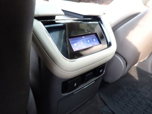 Certified 2024 Lincoln Navigator Premiere image 18