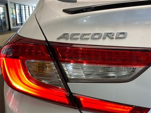 Used 2022 Honda Accord Sport image 25