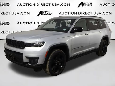 Used 2023 Jeep Grand Cherokee L Laredo AWD/4WD image 1
