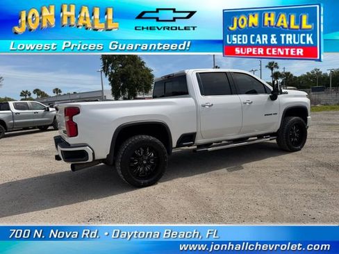 Used 2021 Chevrolet Silverado 2500 High Country w/ Z71 Off-Road Package AWD/4WD image 14