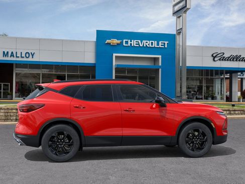 New 2026 Chevrolet Blazer LT image 6