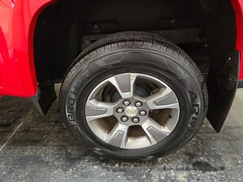 Used 2019 Chevrolet Colorado Z71 image 12