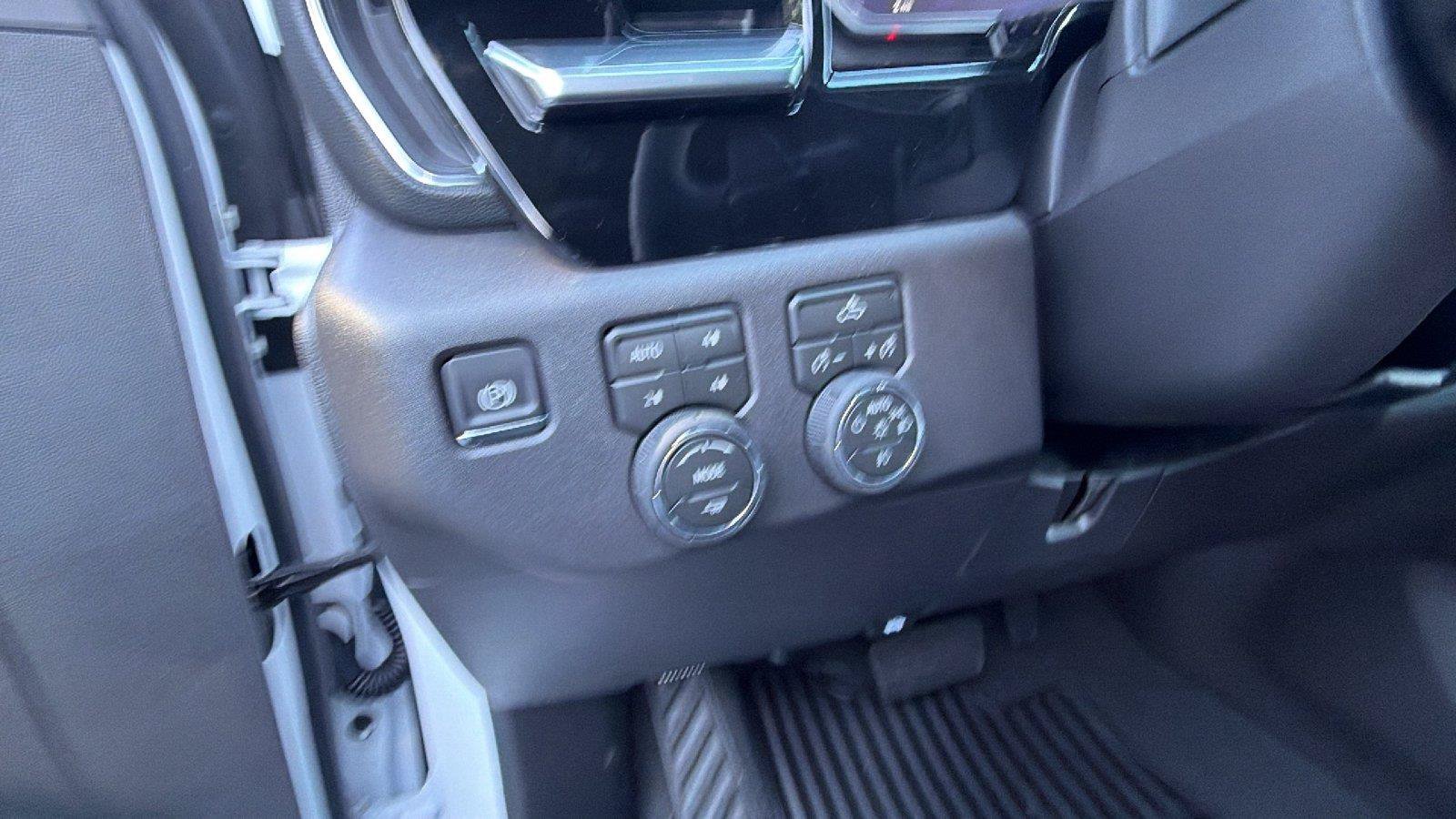 New 2026 Chevrolet Silverado 1500 RST w/ Convenience Package II AWD/4WD image 21