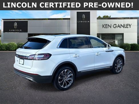 Used 2022 Lincoln Nautilus Reserve w/ Equipment Group 201A image 3