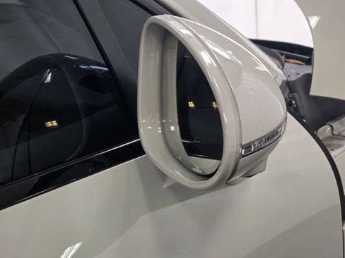 Certified 2024 Porsche Macan GTS image 29