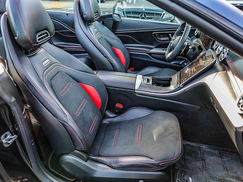Used 2025 Mercedes-Benz CLE 53 AMG 4MATIC Cabriolet image 11