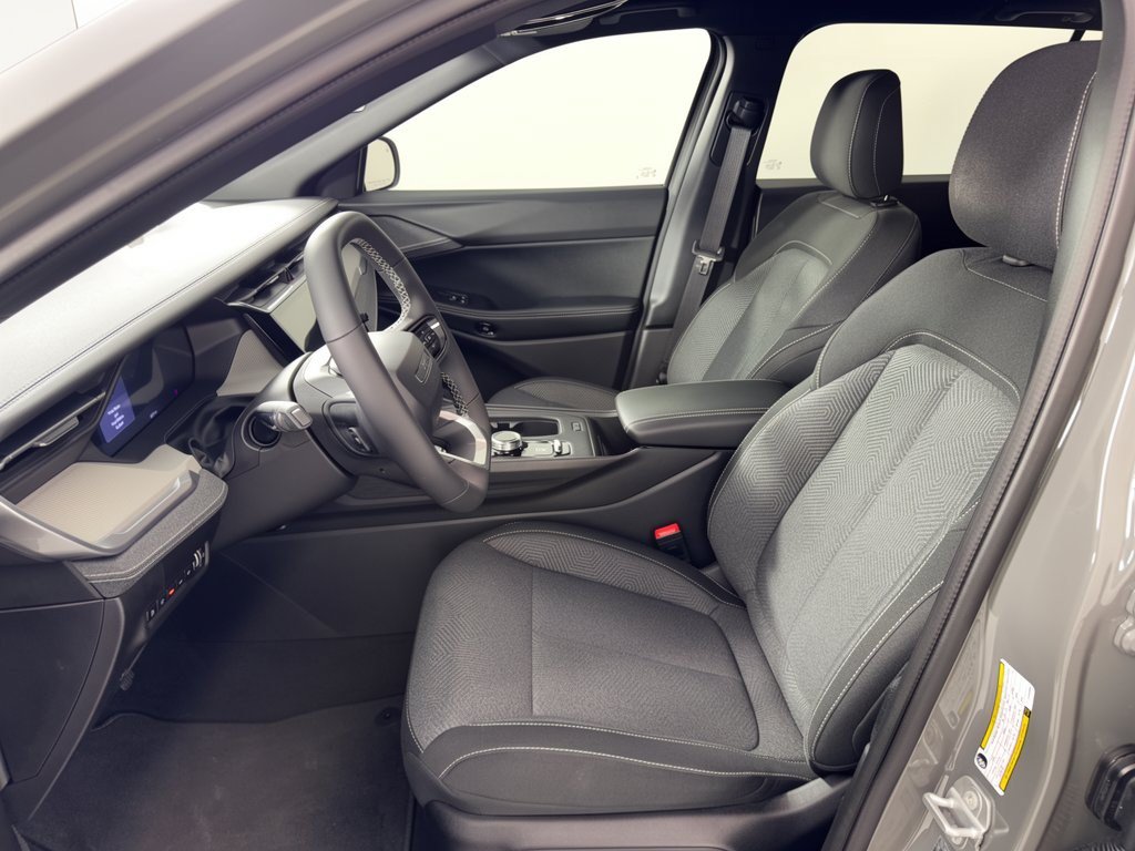 Used 2026 Jeep Cherokee Laredo AWD/4WD image 5