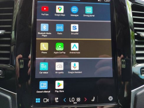 Used 2024 Volvo XC90 B6 Plus w/ Protection Package Premier image 26