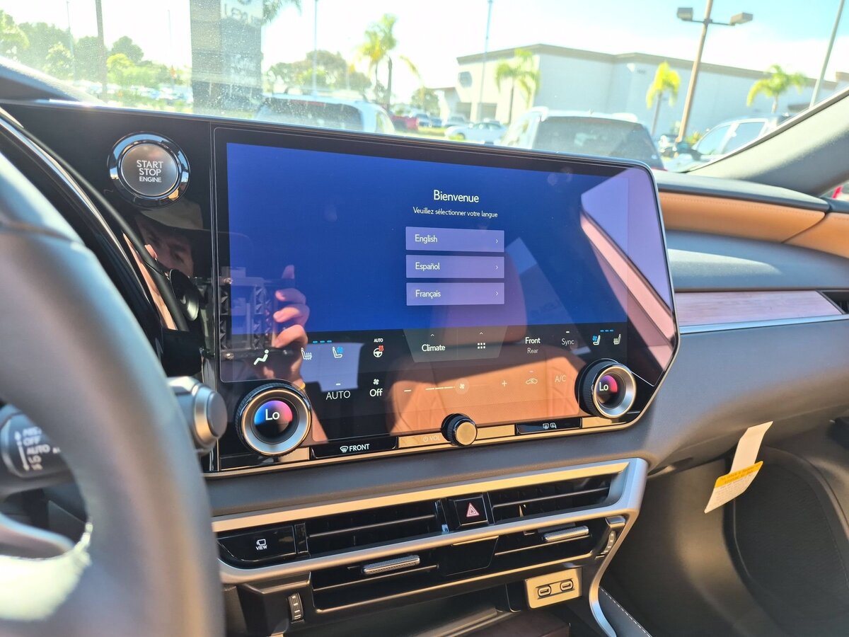 New 2026 Lexus RX 350 FWD image 16