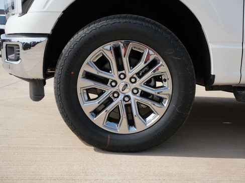 New 2026 Ford F150 Lariat w/ Equipment Group 501A Mid image 11