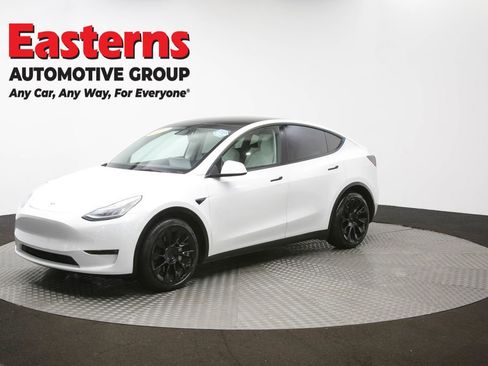 Used 2021 Tesla Model Y Long Range image 53
