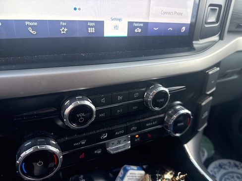 Certified 2022 Ford F150 XLT w/ Equipment Group 302A High image 15