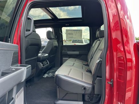 New 2025 Ford F150 Lariat w/ Equipment Group 502A High image 26