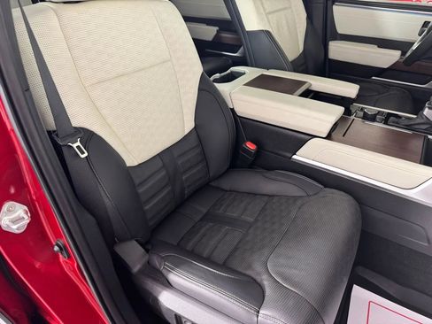 Used 2023 Toyota Sequoia Capstone image 37