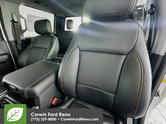 New 2026 Ford F350 Lariat w/ Black Appearance Package AWD/4WD image 24